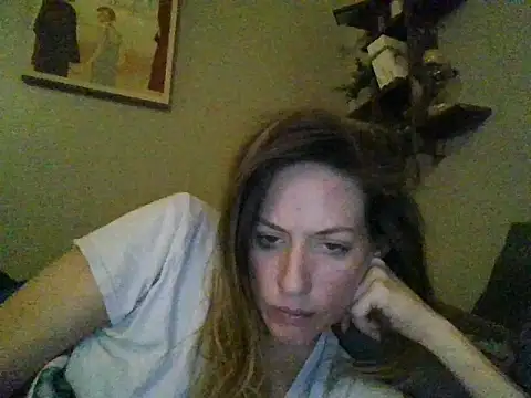 Snapshot of RhodesXO chatting on 02-11-26, 06:07 RhodesXO online show from 02-11-26, 06:07