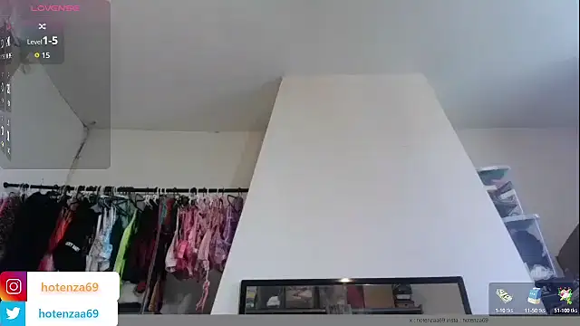 Hotenza69 online show from 03-11-25, 11:44