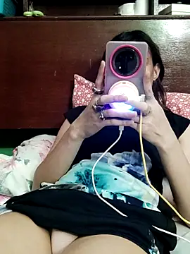 QueenSoreal online show from 03-12-26, 02:56