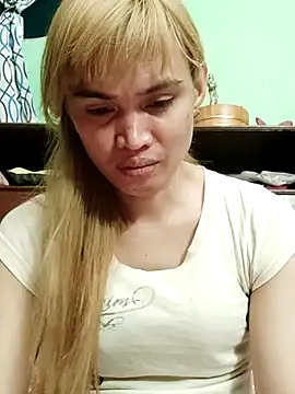 QueenSoreal online show from 06-06-26, 12:54