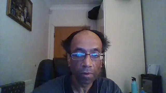 rauncher1 online show from 12-16-25, 09:14