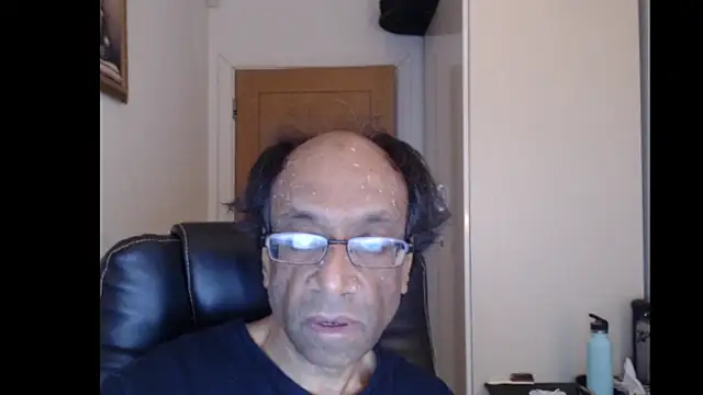 rauncher1 online show from 06-12-26, 08:02