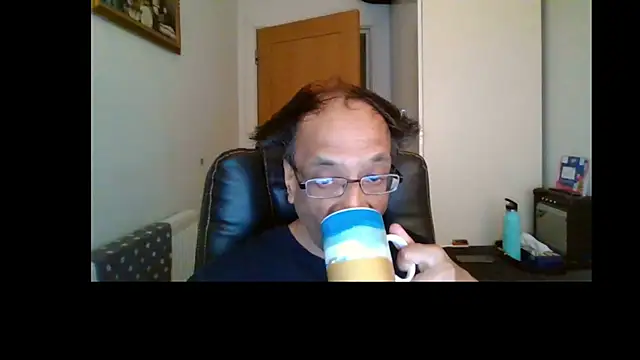 rauncher1 online show from 06-30-26, 08:26