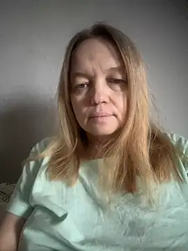 Snapshot of Susanel chatting on 01-17-25, 08:56 Susanel online show from 01-17-25, 08:56