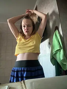 Snapshot of Susanel chatting on 01-21-25, 09:35 Susanel online show from 01-21-25, 09:35