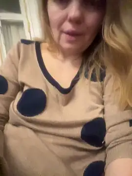 Snapshot of Susanel chatting on 01-30-25, 11:45 Susanel online show from 01-30-25, 11:45