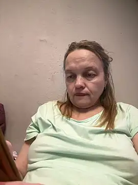 Snapshot of Susanel chatting on 02-08-25, 08:53 Susanel online show from 02-08-25, 08:53