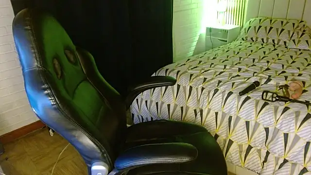 bella savati online show from 02-09-25, 03:53