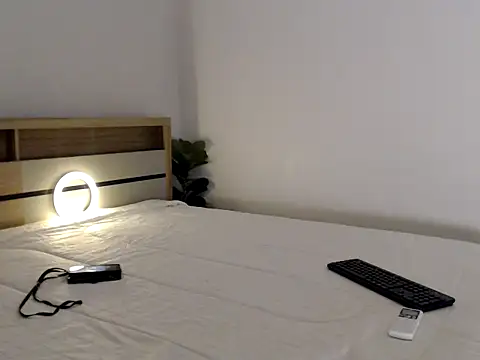 Snapshot of nareethai chatting on 10-03-25, 09:50 nareethai online show from 10-03-25, 09:50