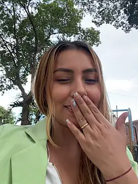 Brittanyrosexx online show from 12-02-25, 09:21