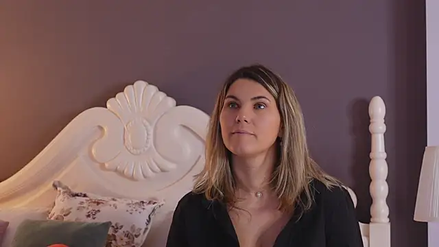 FeliciaKrige online show from 02-18-25, 09:20