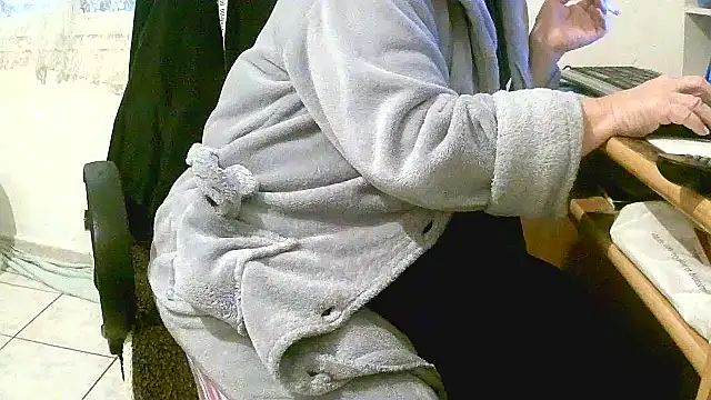 douceur63 online show from 12-22-24, 11:33