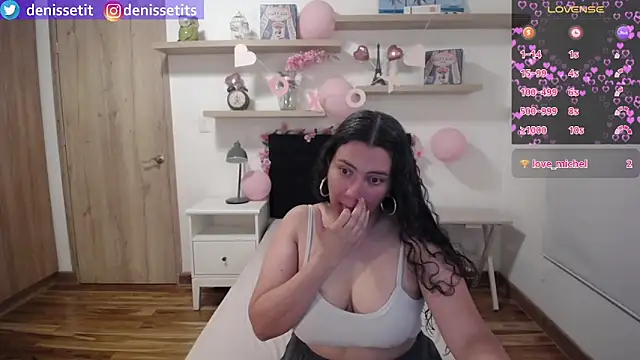 DenisseTits online show from 04-16-26, 09:39