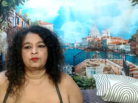 indianstar75 online show from 10-26-25, 05:41