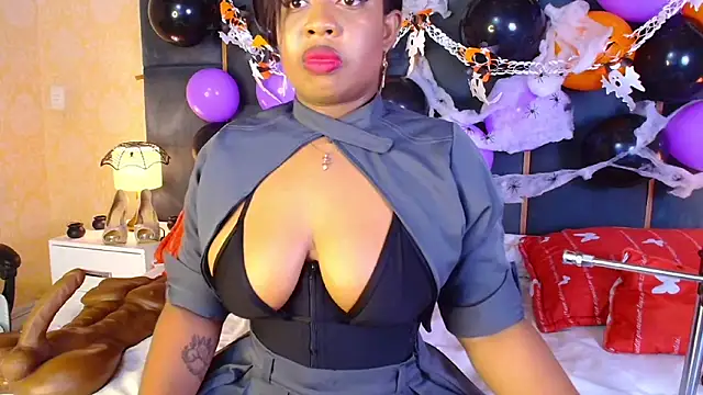 CaseyMoon online show from 10-25-25, 12:45