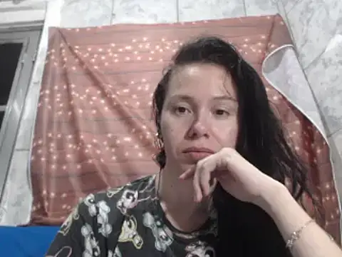 Venusluxodomme online show from 09-21-25, 10:22