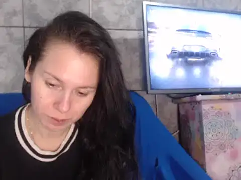 Snapshot of Venusluxodomme chatting on 07-18-26, 04:27 Venusluxodomme online show from 07-18-26, 04:27