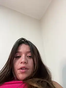 Snapshot of kiarafonseca_ chatting on 02-22-25, 05:23 kiarafonseca  online show from 02-22-25, 05:23