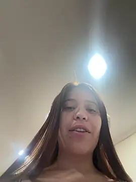 Snapshot of kiarafonseca_ chatting on 03-29-26, 04:23 kiarafonseca online show from 03-29-26, 04:23