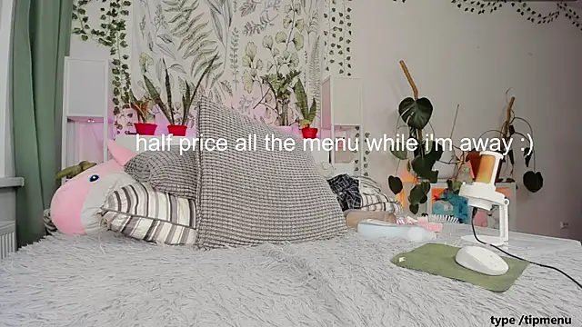 Snapshot of sierra_diamond chatting on 01-04-25, 03:49 sierra diamond online show from 01-04-25, 03:49