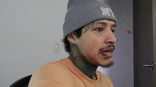 trieone online show from 09-15-25, 02:39