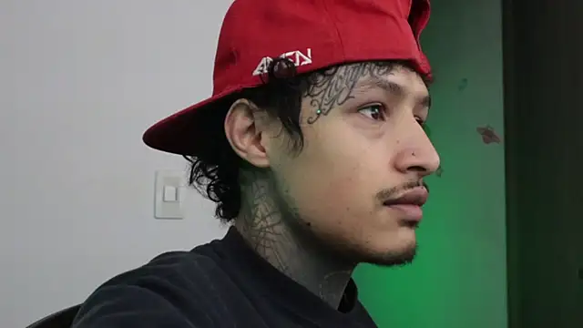 trieone online show from 12-15-25, 10:52