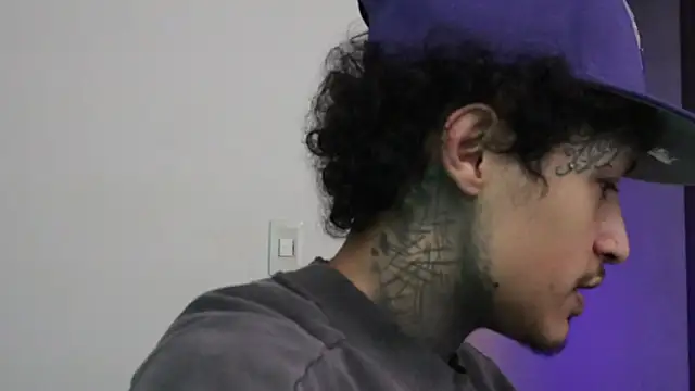 trieone online show from 12-20-25, 11:06