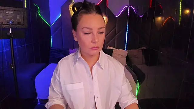 MilenaMellow online show from 11-20-25, 08:30