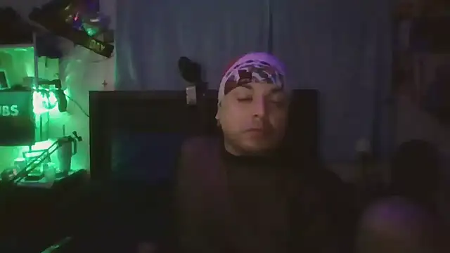 Gabbana143 online show from 12-01-25, 04:17