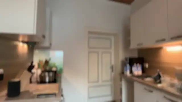 Viola Beck online show from 04-16-26, 04:08