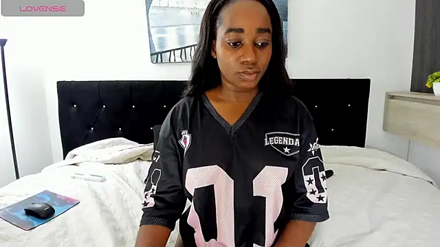 cristaaalclocks1 online show from 07-11-26, 02:20