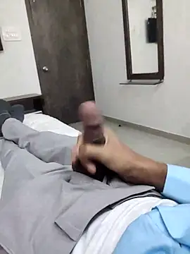 GUJJU GUJARATI online show from 02-26-25, 09:53