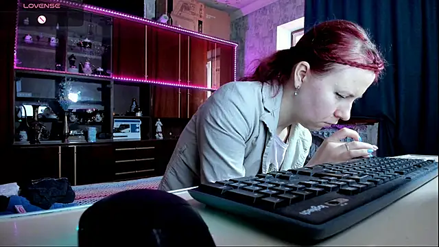 pa1e pr1ncess online show from 02-12-25, 06:51