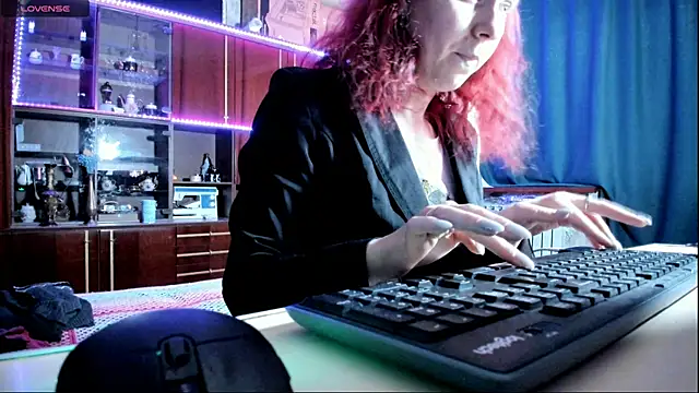 pa1e pr1ncess online show from 03-01-25, 11:39