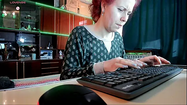 pa1e pr1ncess online show from 03-04-25, 12:01