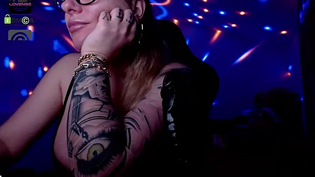 SonyaDevon online show from 12-29-24, 08:00