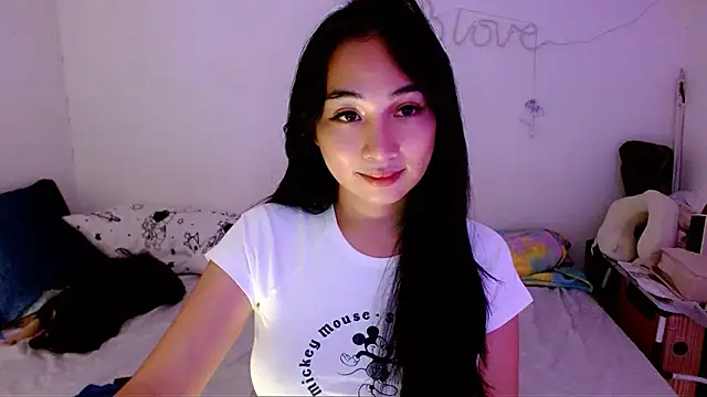 SweetLilly 18 online show from 09-12-25, 03:17