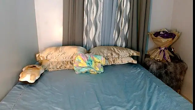 SweetLilly 18 online show from 04-20-26, 05:10