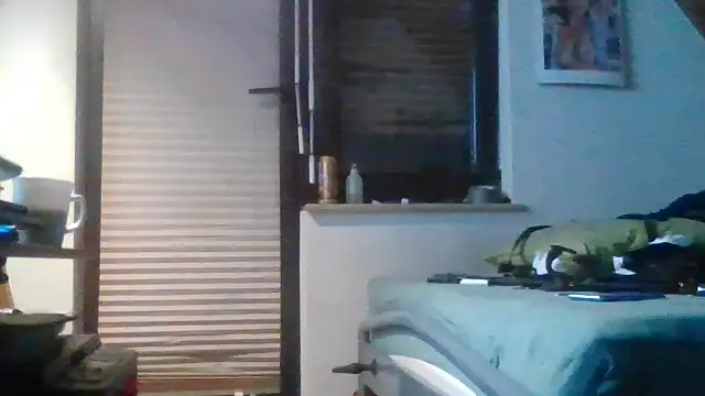 Snapshot of Genius1606 chatting on 11-22-25, 07:46 Genius1606 online show from 11-22-25, 07:46