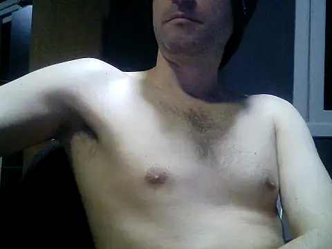 gauchors20 online show from 11-30-25, 02:26