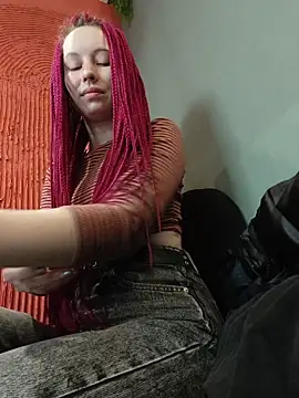 Frost foxy online show from 03-15-26, 04:40