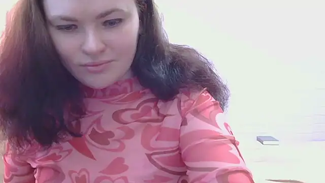Snapshot of AliceForLoveOh chatting on 05-21-26, 04:41 AliceForLoveOh online show from 05-21-26, 04:41