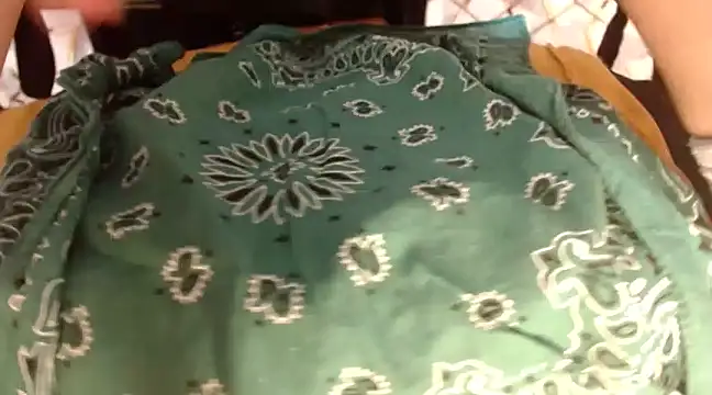 Snapshot of tshugecumxxx chatting on 03-20-25, 11:02 tshugecumxxx online show from 03-20-25, 11:02