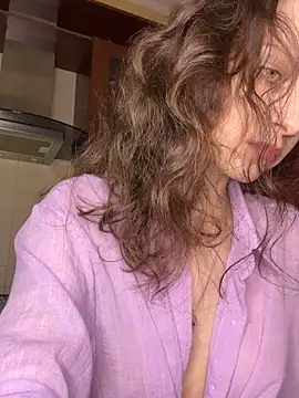 MissAnuta online show from 05-17-26, 03:52