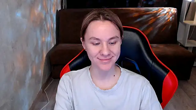 Snapshot of Mila_Jon chatting on 11-26-25, 03:07 Mila Jon online show from 11-26-25, 03:07