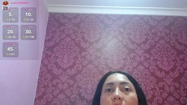 juliana diaz online show from 05-25-26, 11:38