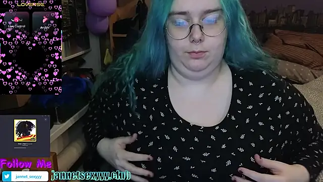 JannetPie online show from 03-18-25, 08:37