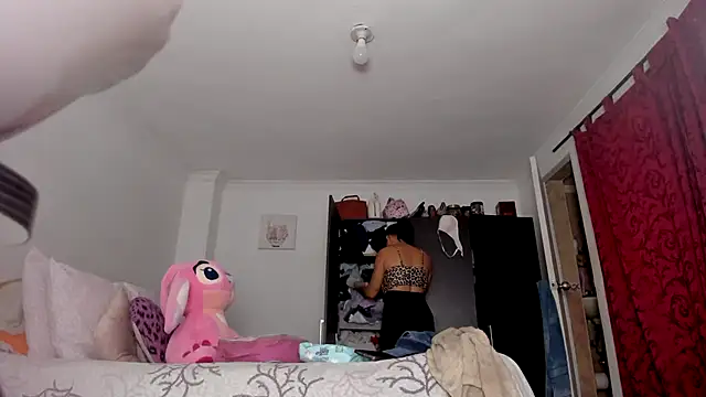 AlondraDiossa03 online show from 02-22-25, 05:46