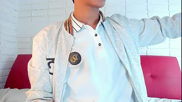 Snapshot of AlanNaughty chatting on 12-29-24, 10:56 AlanNaughty online show from 12-29-24, 10:56