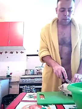 Snapshot of david_geam chatting on 12-24-24, 09:39 david geam online show from 12-24-24, 09:39